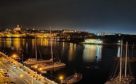 Sliema Marina Hotel